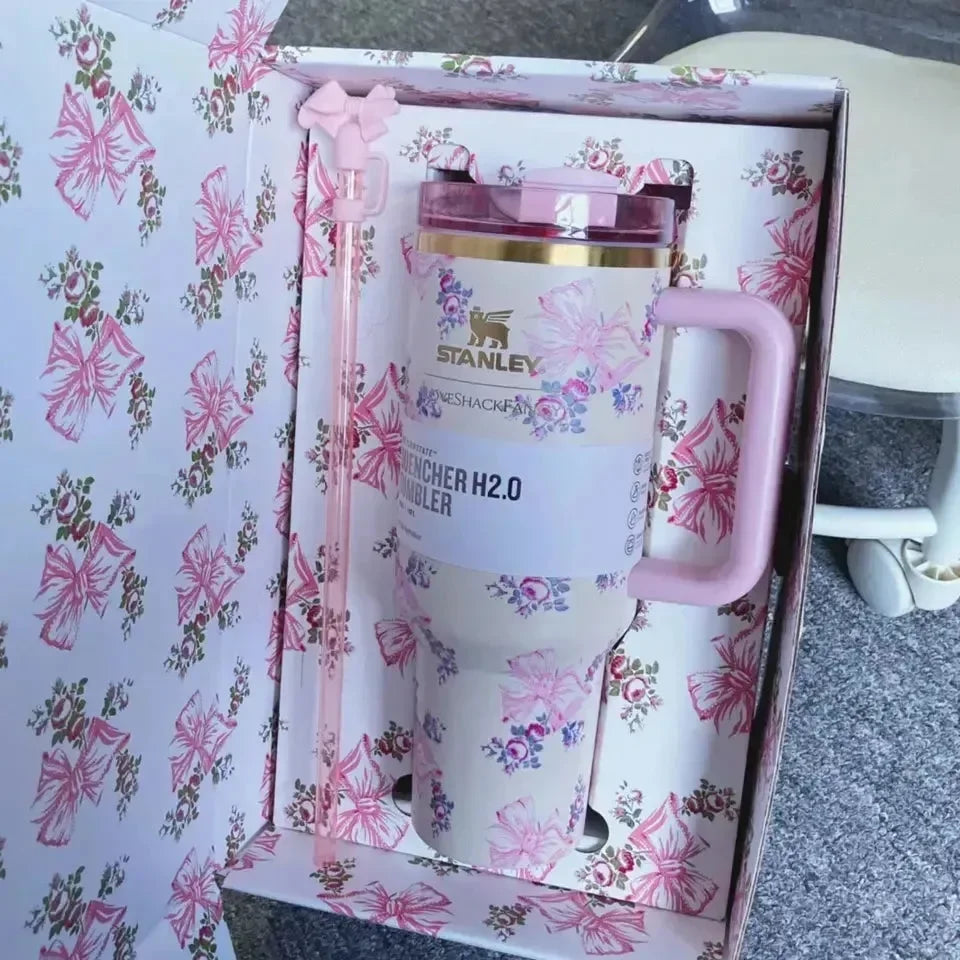 Stanley x LoveShackFancy Flowstate Quencher